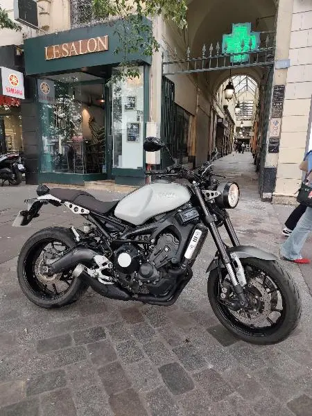 XSR 900 ABS