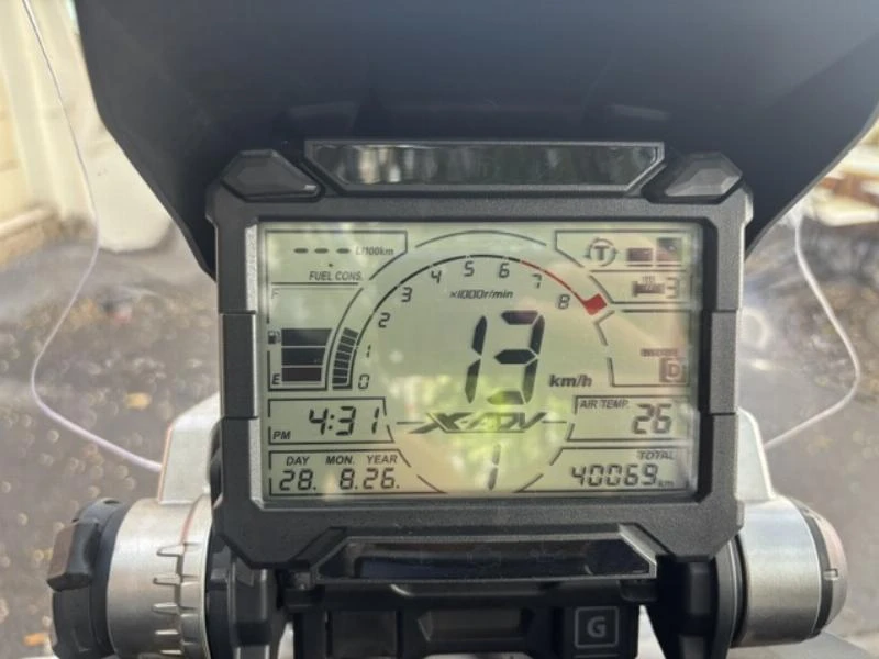 XADV 750 DCT A2