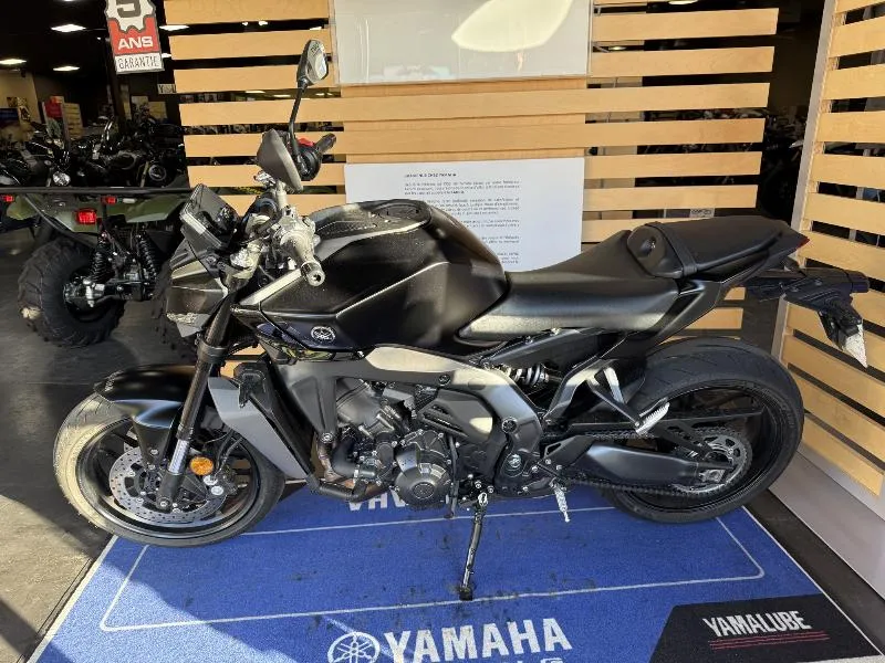 MT09  YAMT