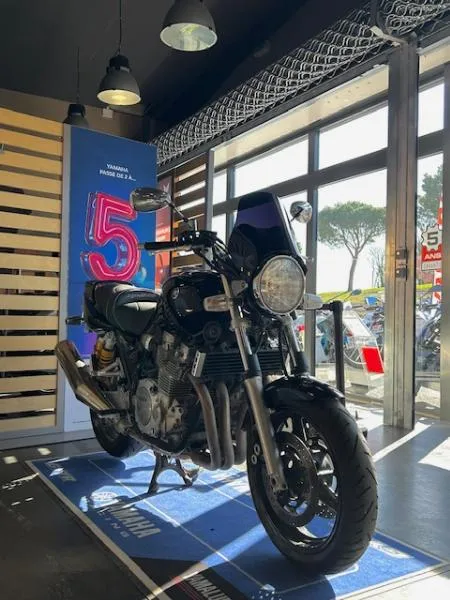 XJR 1300