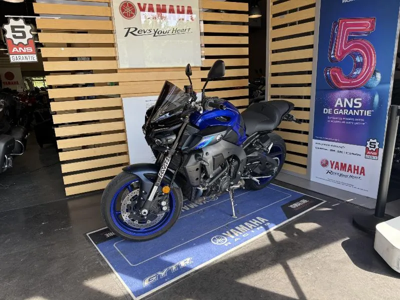 MT10 2022