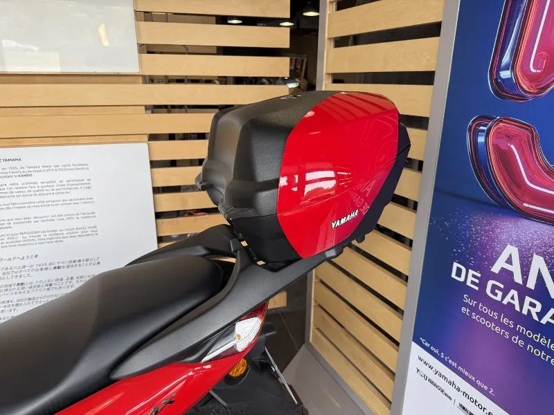 NMAX 125