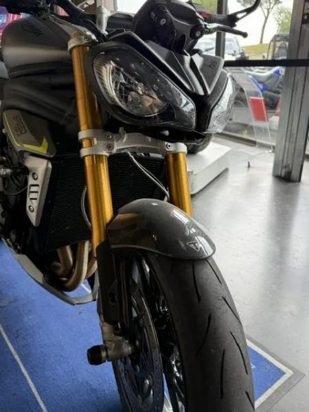 SPEED TRIPLE 1200 RS