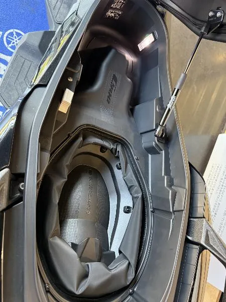 C 400 GT