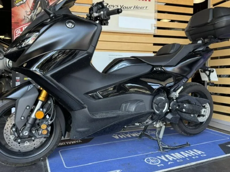 XP TMAX 560 TECH MAX