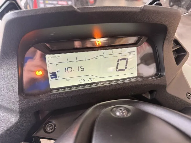 TRICITY 300