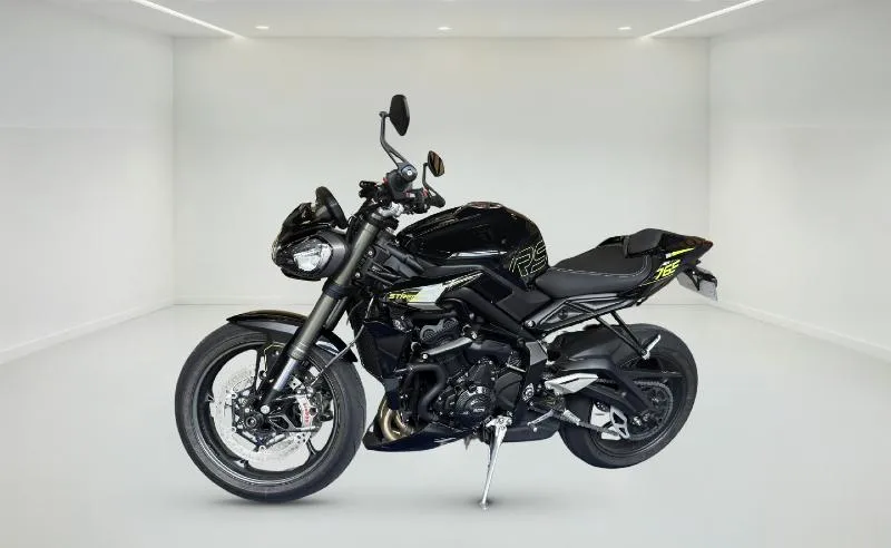 STREET TRIPLE 765 RS