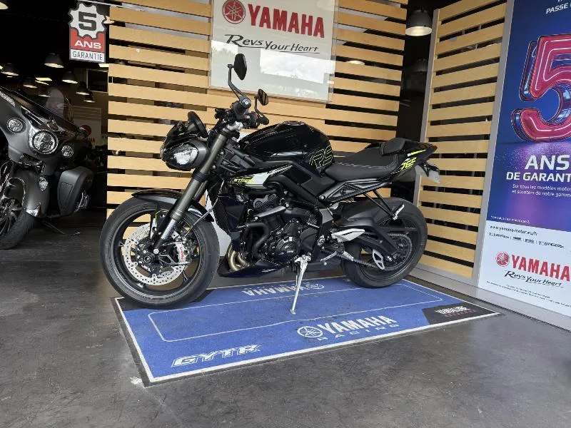 STREET TRIPLE 765 RS