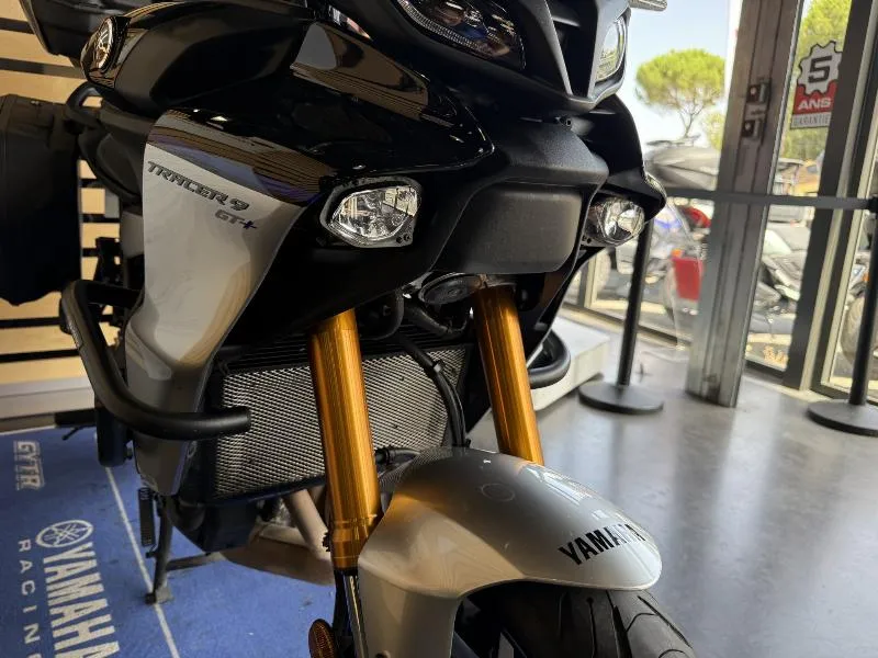 TRACER 9 GT