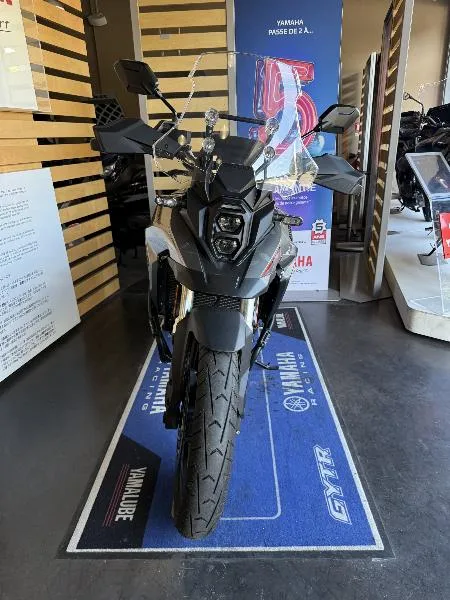 DL VSTROM 800DE