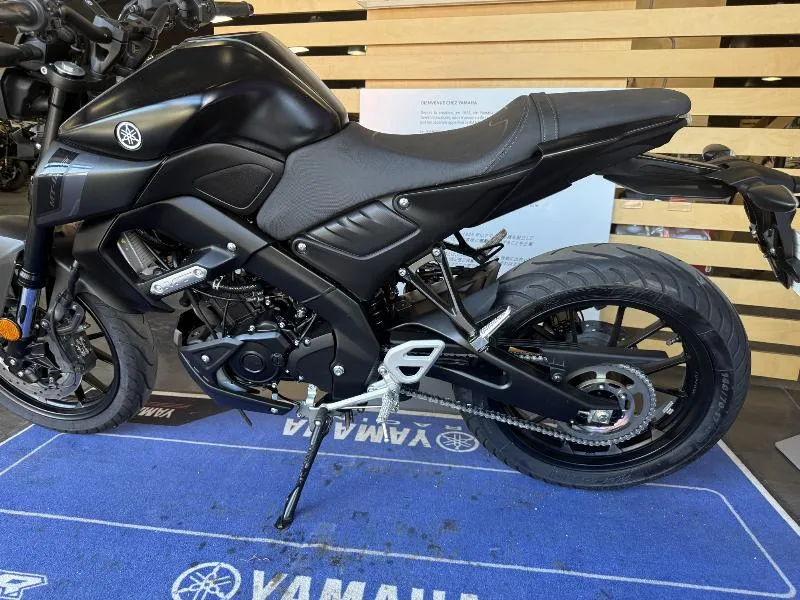 MT125 ABS