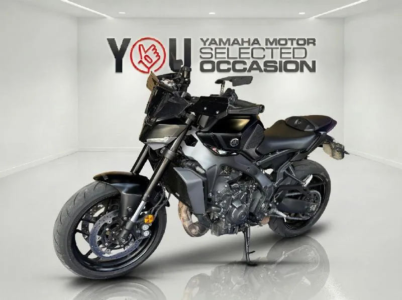 MT09
