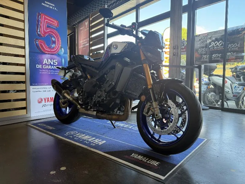 MT09 SP