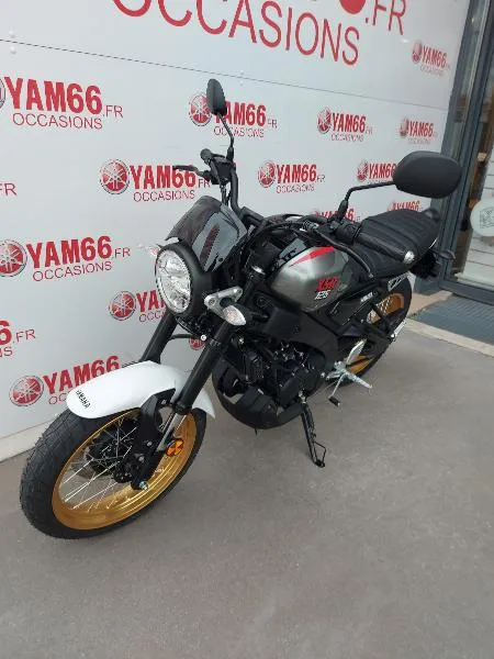 XSR 125 Legacy