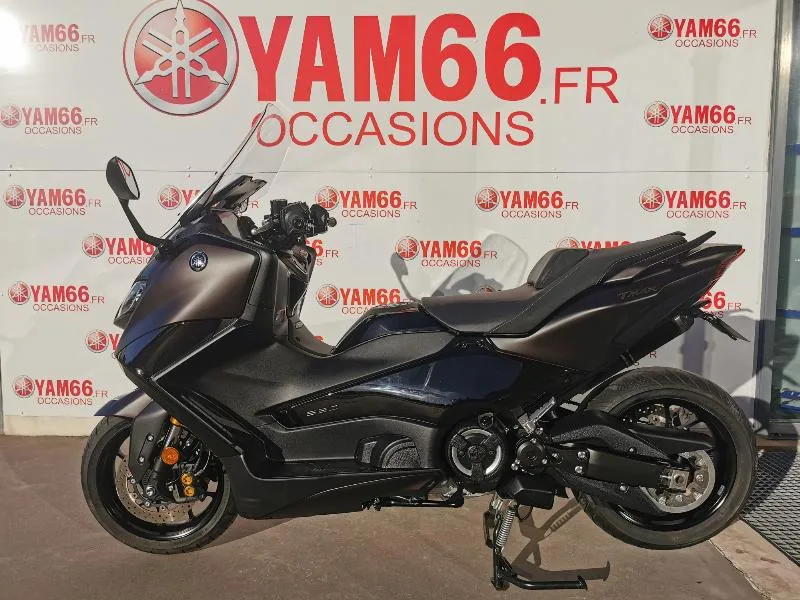 XP TMAX 560 TECH MAX