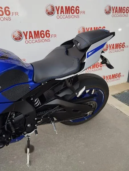 YZF 1000 R1