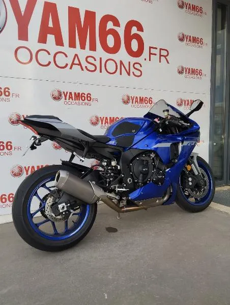 YZF 1000 R1