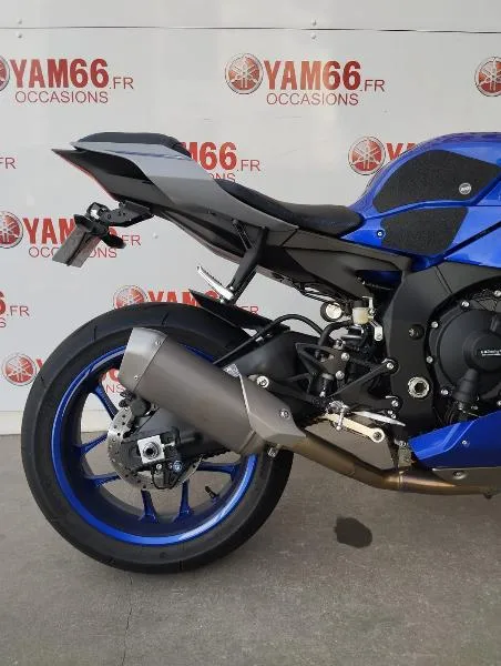YZF 1000 R1