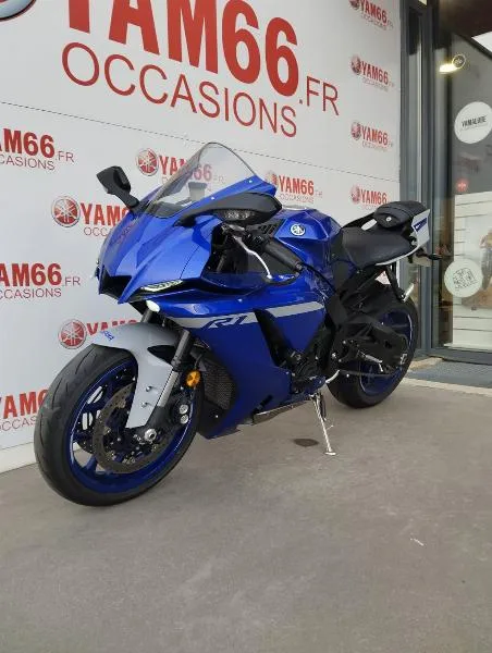 YZF 1000 R1