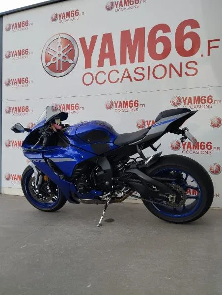 YZF 1000 R1