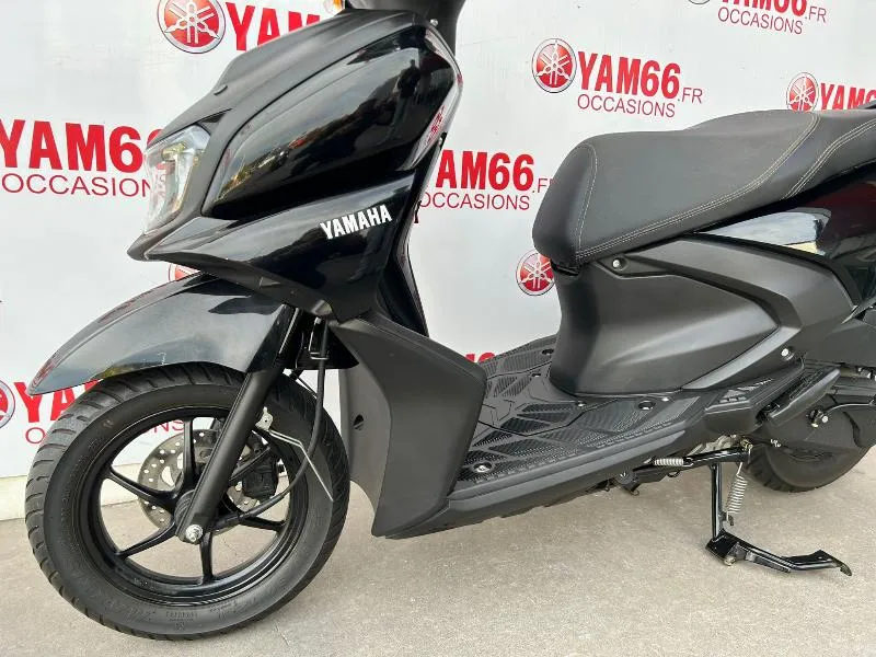 RayZR 125