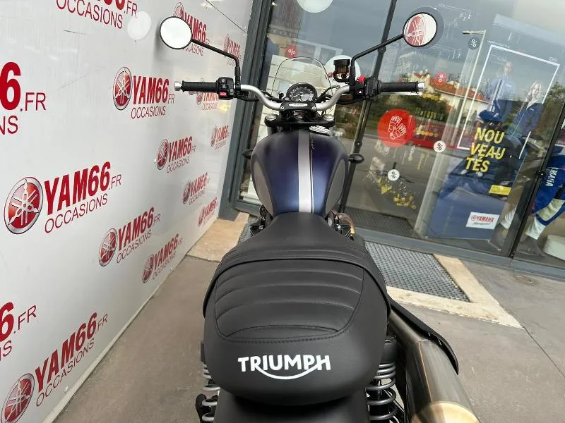 STREET SCRAMBLER  900