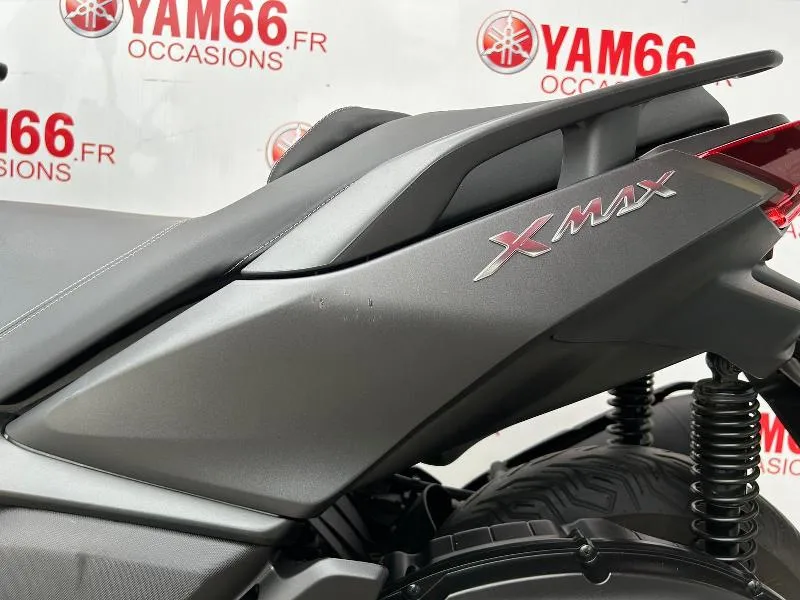 XMAX 125