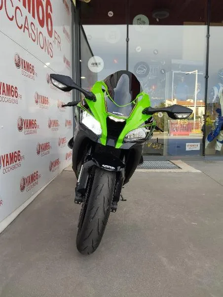 ZX10R