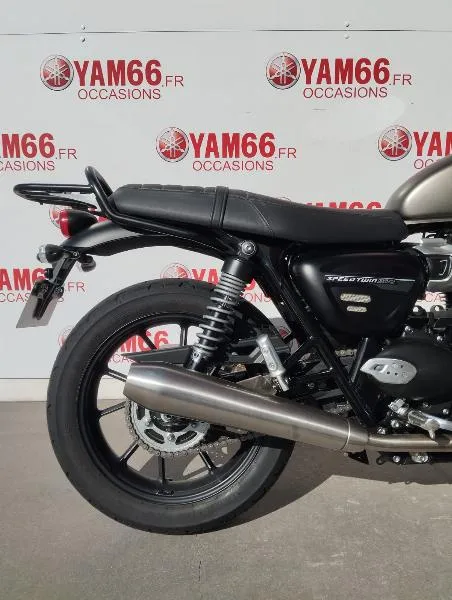 SPEED TWIN 900