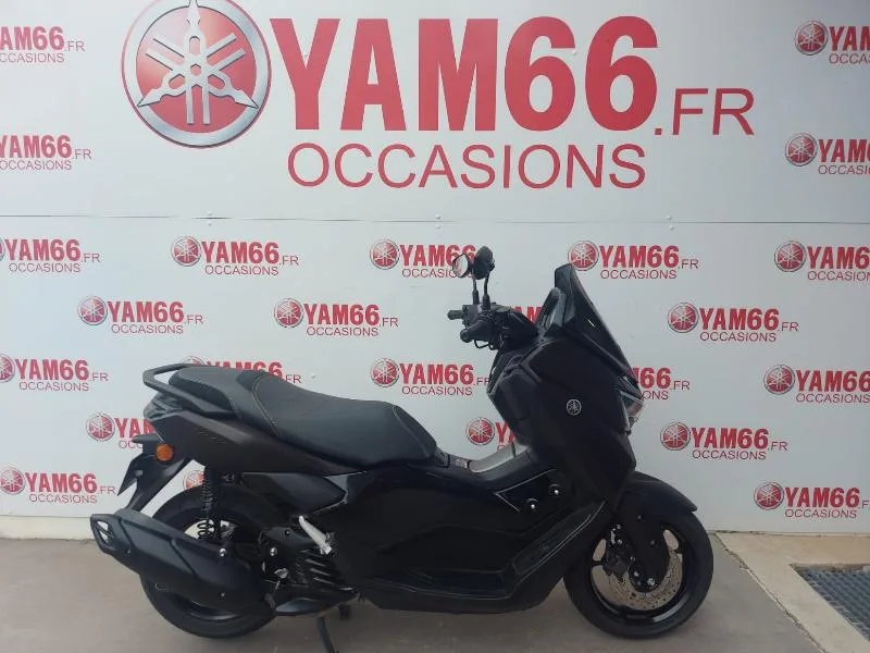 NMAX 125 TECH MAX