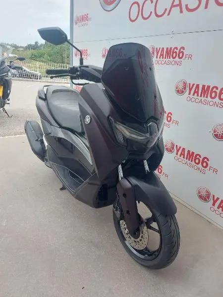 NMAX 125 TECH MAX