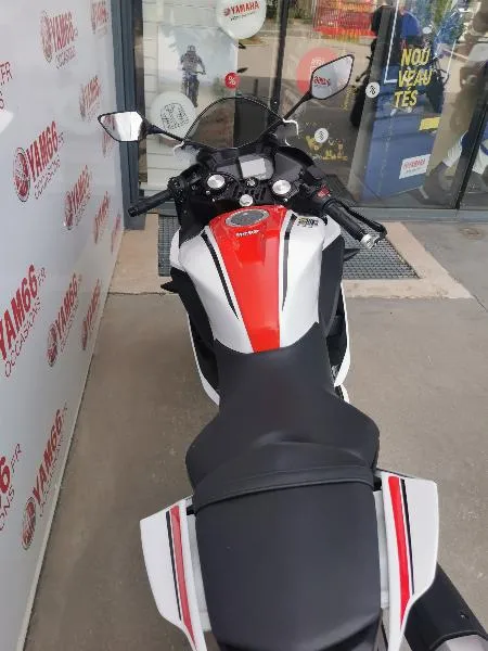 YZFR 125