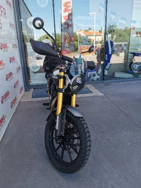 Scrambler 400 X