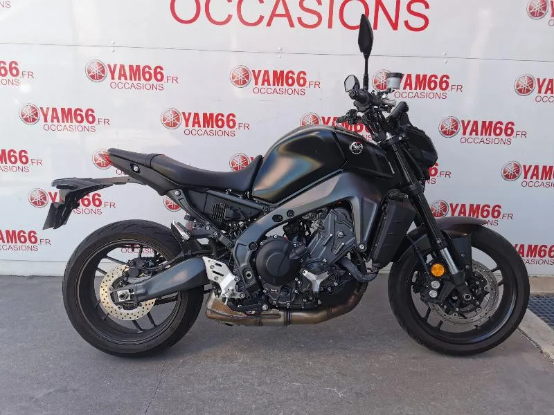 MT09
