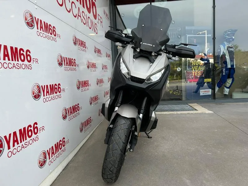XADV 750