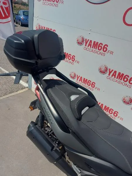 XMAX 300 Tech Max