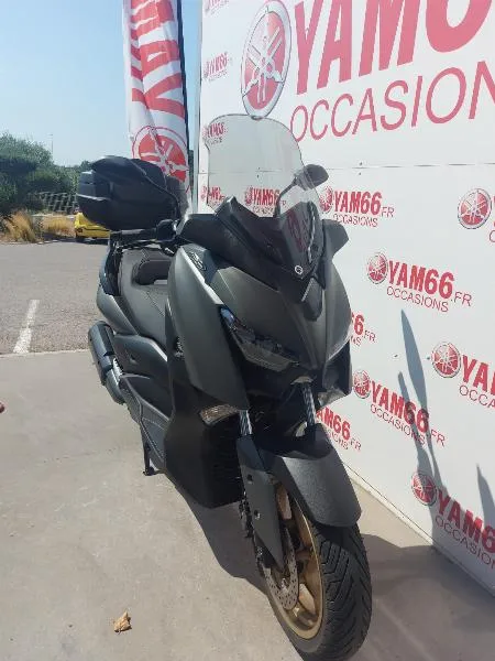 XMAX 300 Tech Max