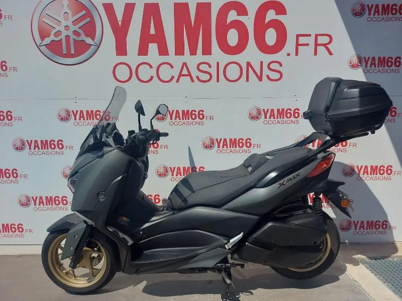 XMAX 300 Tech Max