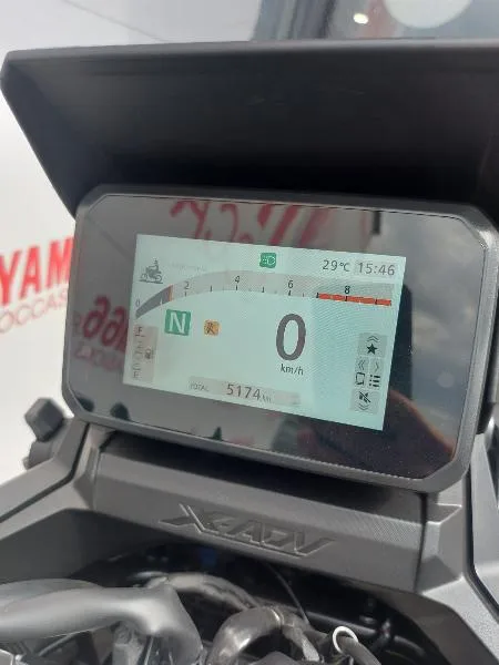 XADV 750