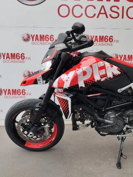 HYPERMOTARD