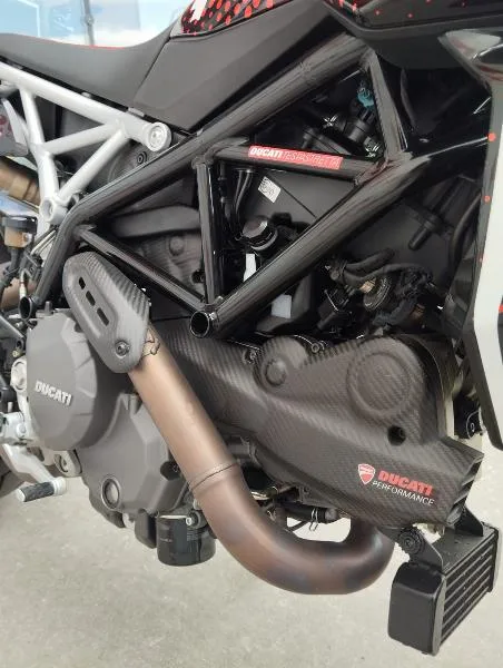 HYPERMOTARD