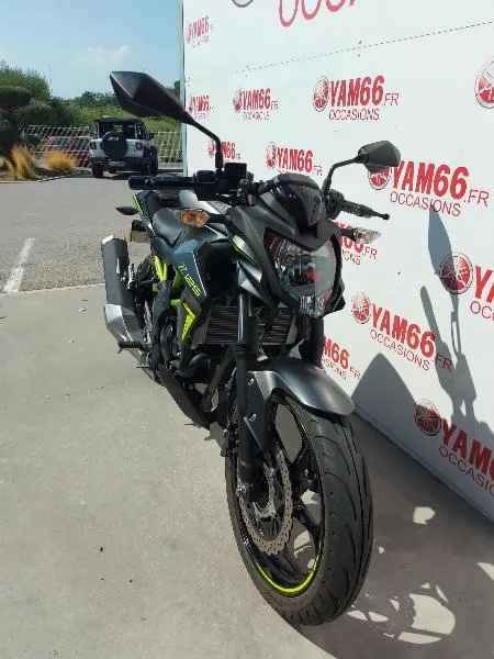 Z125