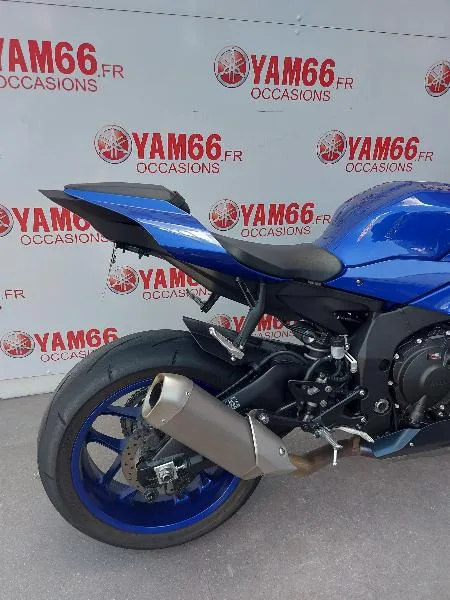 YZF 1000 R1