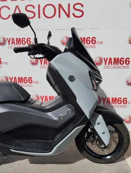 NMAX 125 TECH MAX