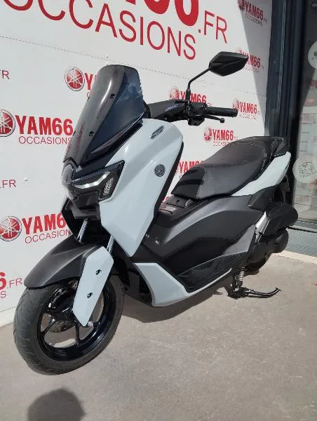 NMAX 125 TECH MAX