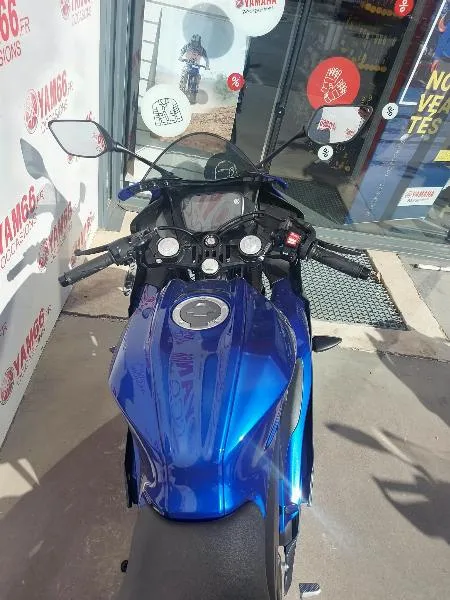 YZFR 125