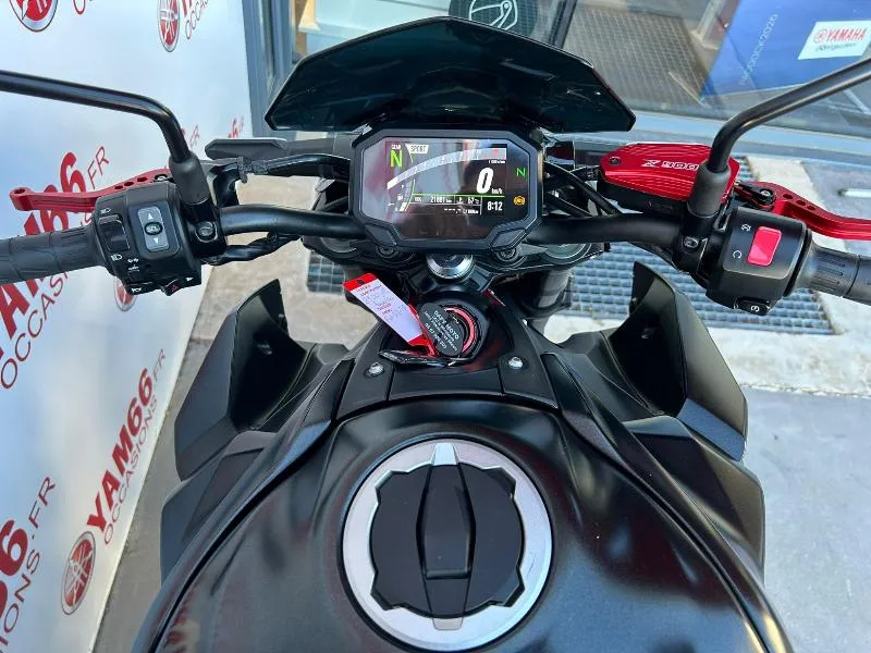 Z 900