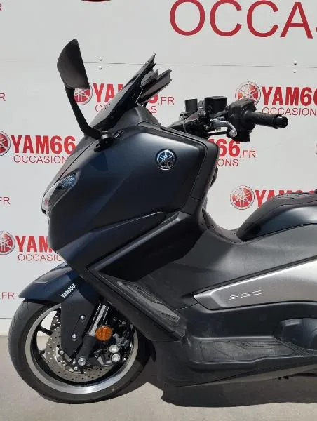 XP TMAX 560