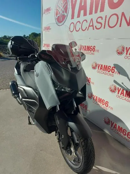 XMAX 300 TECH MAX 