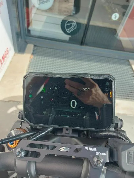MT09 SP
